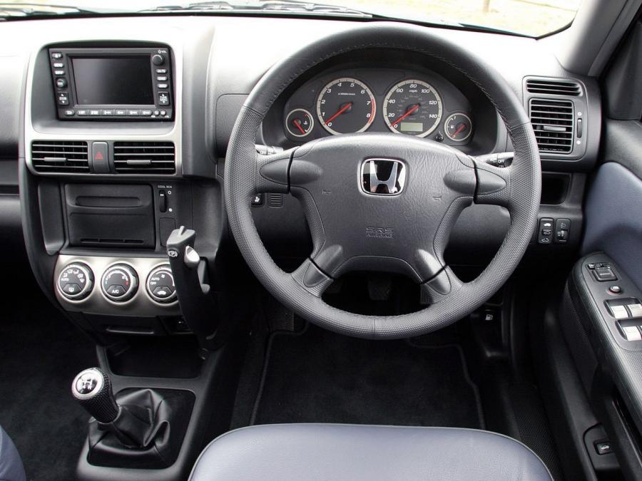  Honda CR-V 2001 года  (UK) (фото 2 из 29)